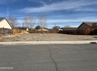 304 S Mountain View St, Yerington, NV 89447