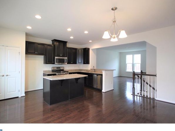 222 Foxtail Way