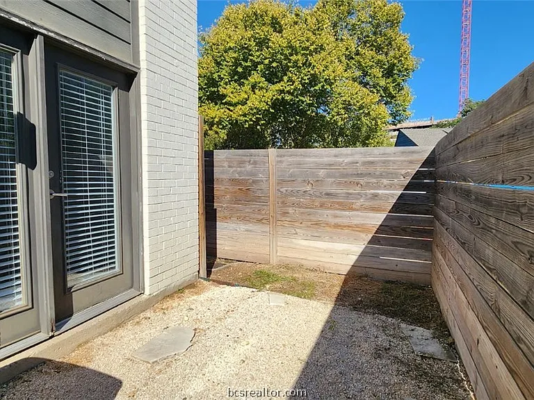 505 Boyett St #D1 — Photo 19