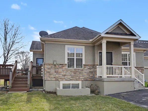 2250 Lake Pointe Dr Unit 1104, Lawrence, KS 66047