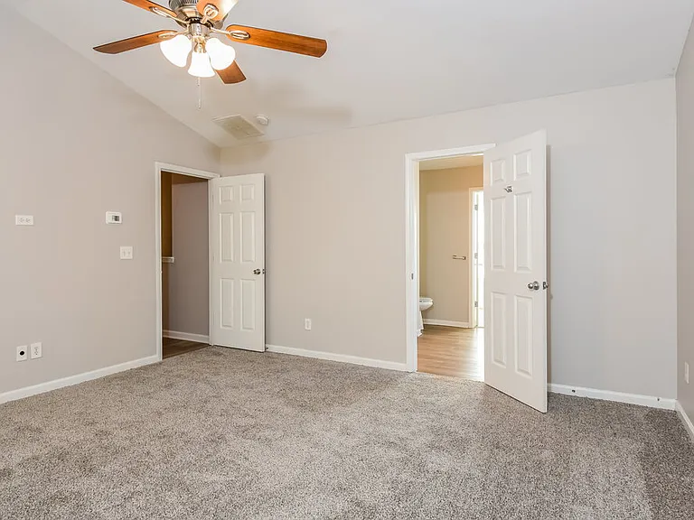 250 Alamosa Path SW — Photo 9