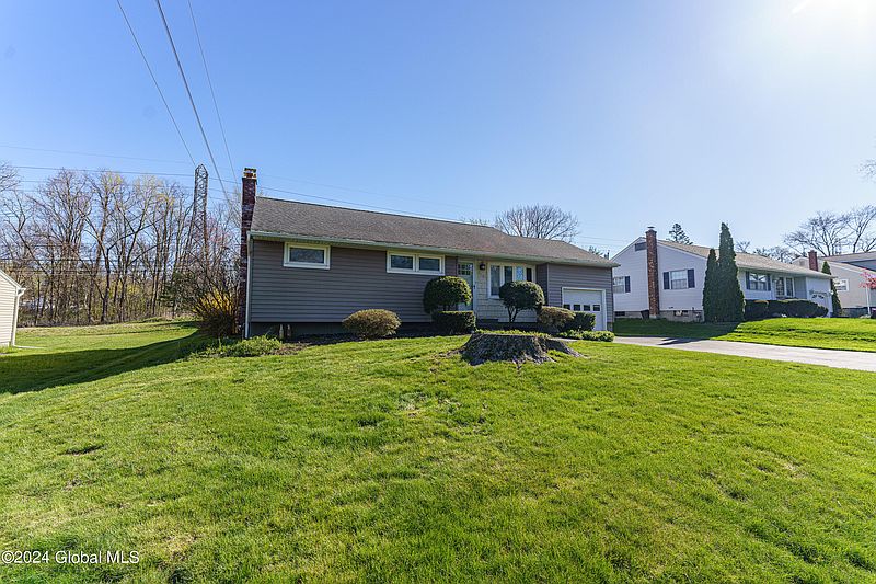 2nd image of 128 Wilkins Avenue