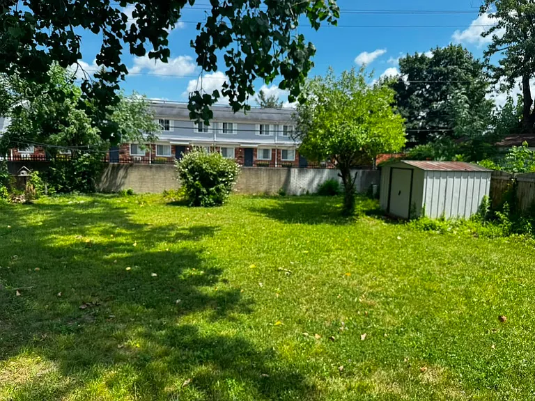 15121 Kerstyn St — Photo 14