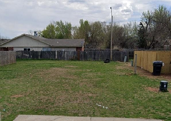 1st image of 4704 Creek Ct