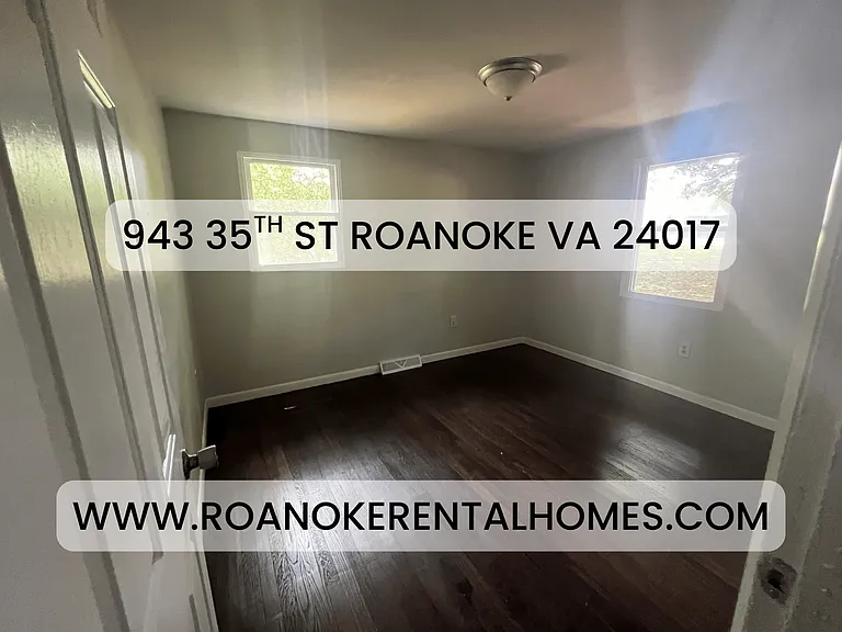 943 35th St NW — Photo 5