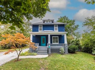 1104 Main St, Essexville, MI