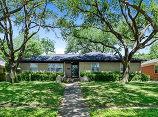 9849 Ridgehaven Dr, Dallas, TX 75238