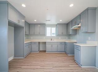 824 N Wilmington Blvd, Wilmington, CA 90744