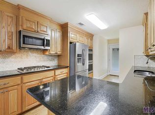 13074 Heather Dr, Walker, LA 70785