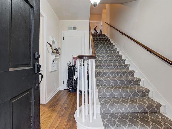 2nd image of 329 W Symmes St