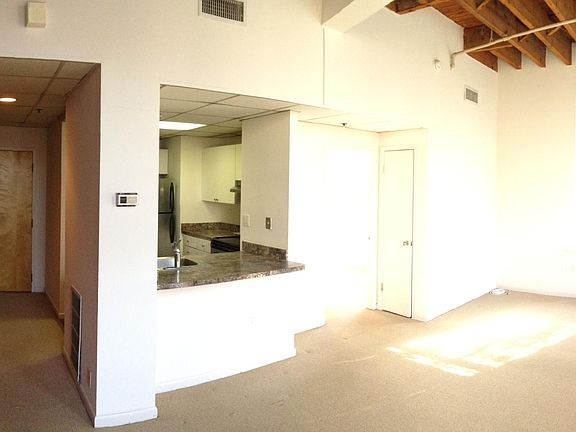 3rd image of 222 Race St APT 319