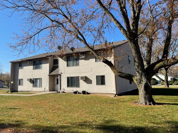 210 W Center St, 210 W Center St #16, Conrad, IA 50621