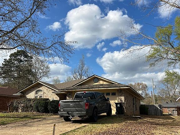 3rd image of 112 Ragan Ln