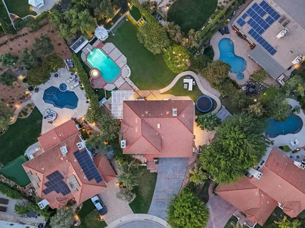 5045 Wagner Way, Oak Park, CA 91377