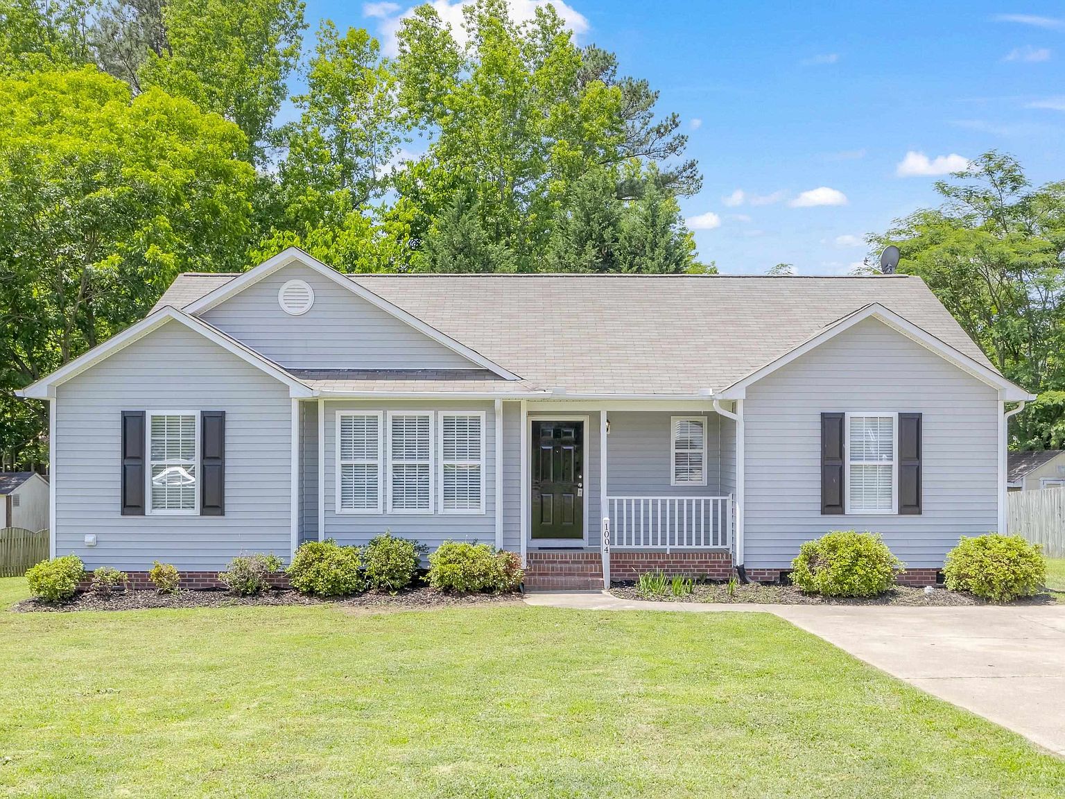 1004 S Philwood Ct, Fuquay Varina, NC 27526 | Zillow