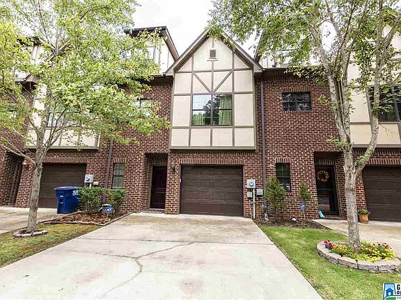 2nd image of 356 Amber Ln
