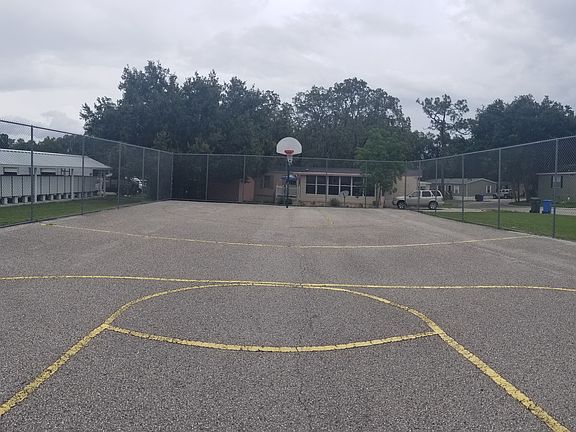 5th image of 9425 Paradise Dr