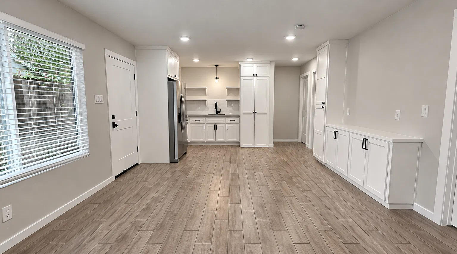 2 bed, 623 sqft, $1,995 — Photo 1