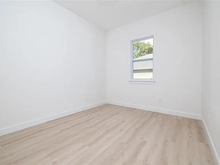 9 Watkins Pl — Photo 19