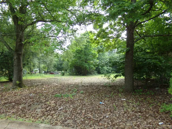 515 16th St NE, Paris, TX 75460