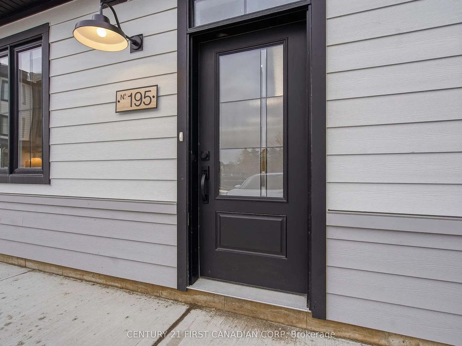 2 bed, $2,150 — Photo 2