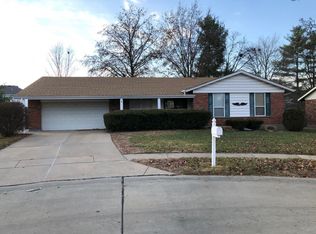 4009 Les Cherbourg Ln, Florissant, MO