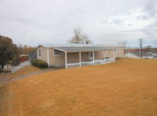 505 Savannah St, Mound City, MO 64470