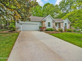 53 Heather Glen Ct, Crossville, TN 38558
