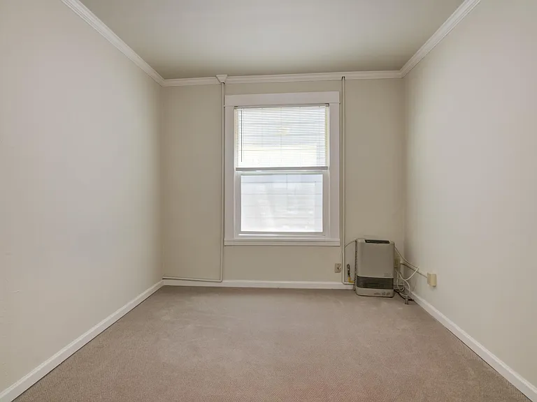 1350 Washington Street — Photo 21