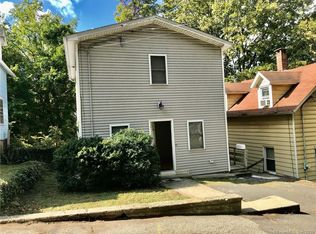 126 Platt St, Ansonia, CT 06401
