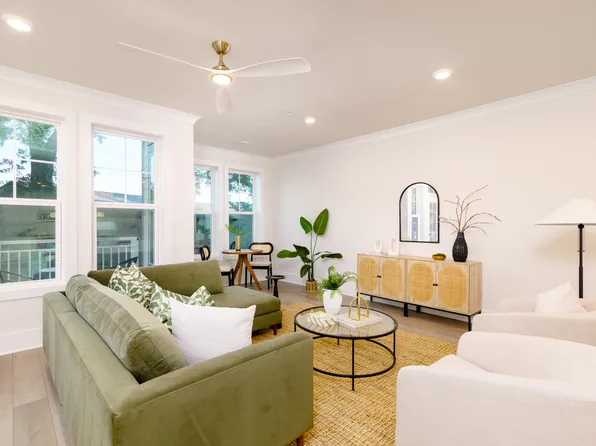 1150 Valdosta St Unit 103, North Charleston, SC 29405