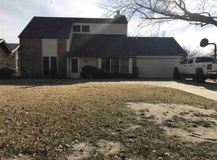 2409 Franklin Dr, Enid, OK 73703