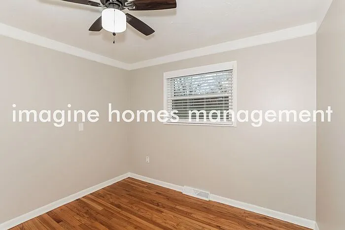 11484 Geneva Rd — Photo 11