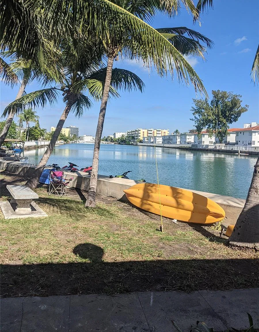 Biscayne Beach Resub — Photo 1