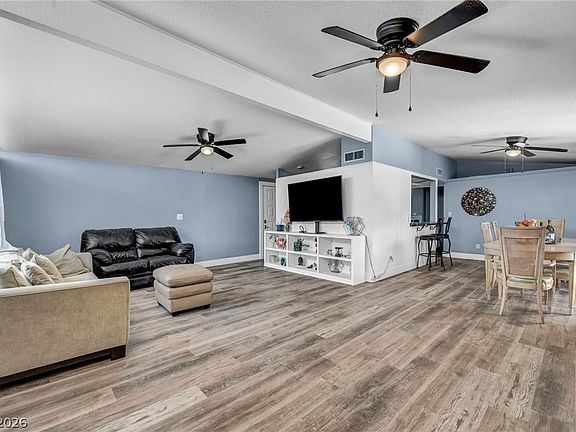 2nd image of 713 Upland Blvd