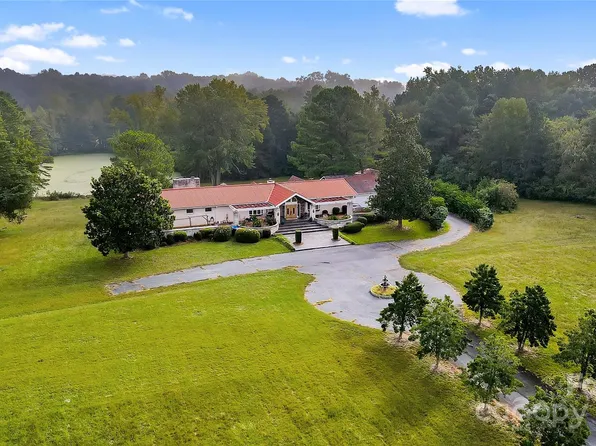 3701 Antioch Church Rd, Matthews, NC 28104