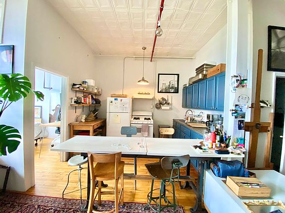 5th image of 248 McKibben St APT 3E