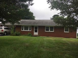 2331 Indian Ridge Rd, Stuarts Draft, VA 24477