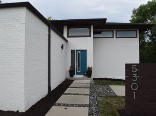 5301 Braemar Rd, Lincoln, NE 68516