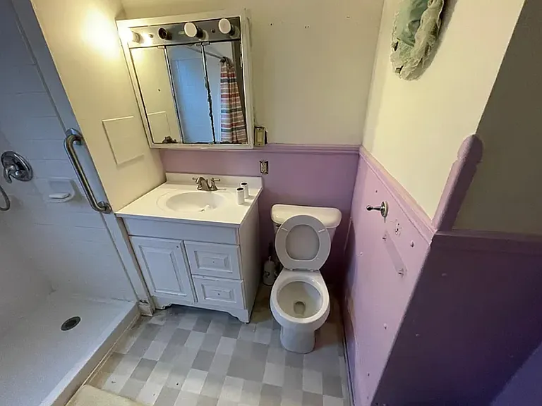 2225 Bryant Ave N — Photo 11