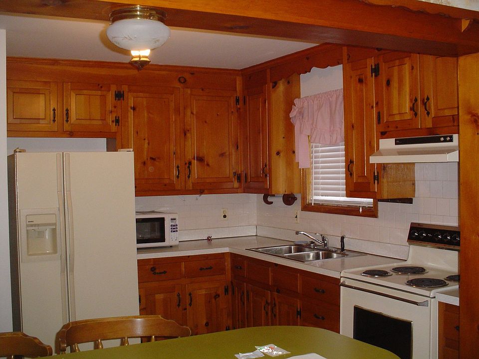2nd image of 6230 Meadowburm Dr