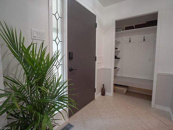 3rd image of 147 Muriel Cres