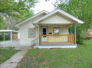 1833 S Market St, Wichita, KS 67211
