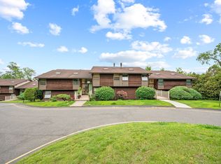 113 E Country Squire Dr #113E, Cromwell, CT 06416