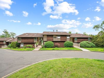 113E Country Squire Drive #113E, Cromwell, CT, 06416
