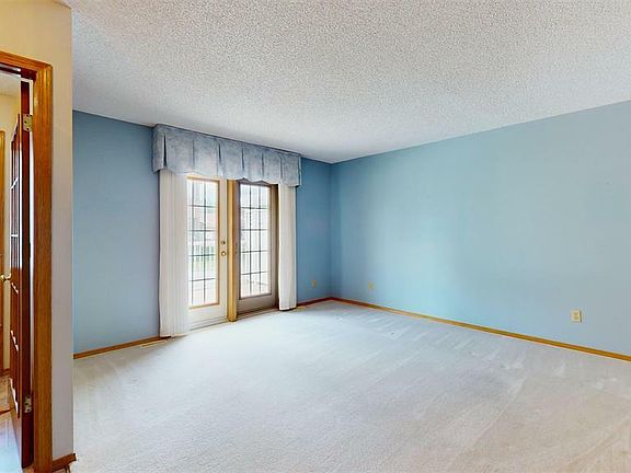 4th image of 29 Kensington Ln