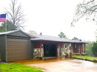 322 Tulip Rd, Kimberling City, MO 65686