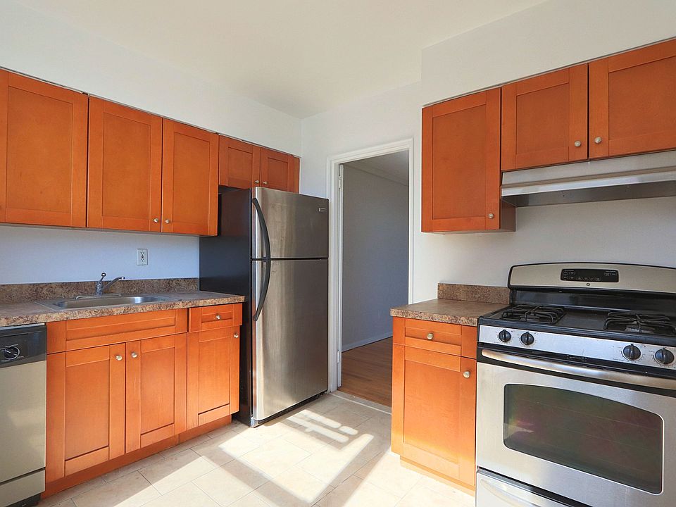 1st image of 117-12 Ocean Promenade #3J
