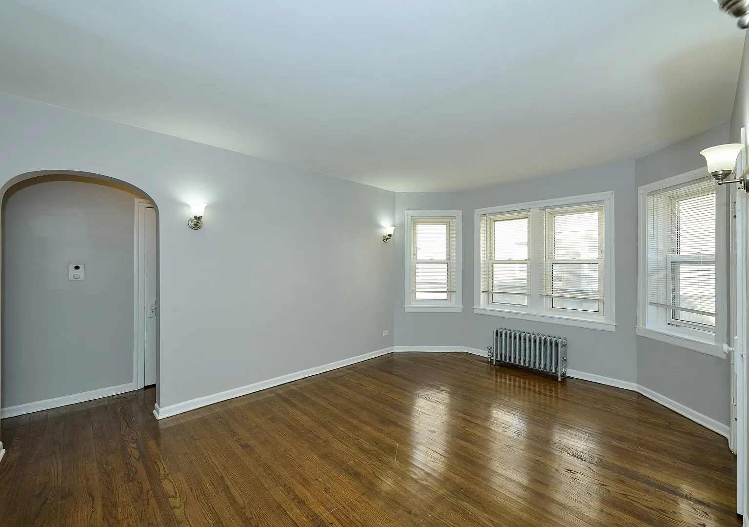 2 bed, 900 sqft, $1,650 — Photo 3