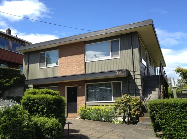 3807 12th Ave W APT 4, Seattle, WA 98119